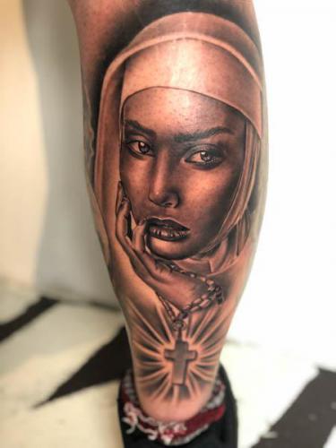 haus-von-azer-tattoo-wuppertal-isidro-gonzalez