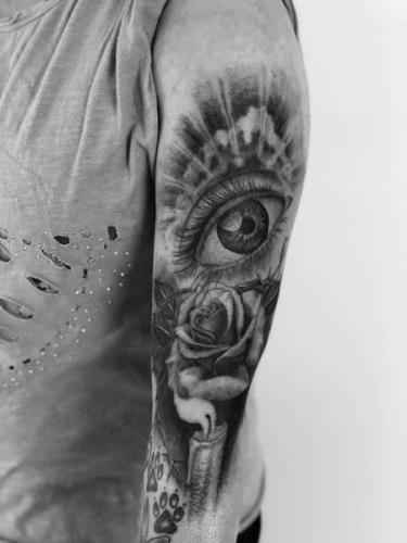 haus-von-azer-tattoo-wuppertal-Ivan-sanda