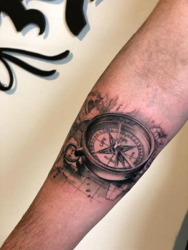 haus-von-azer-tattoo-wuppertal-juan-roman